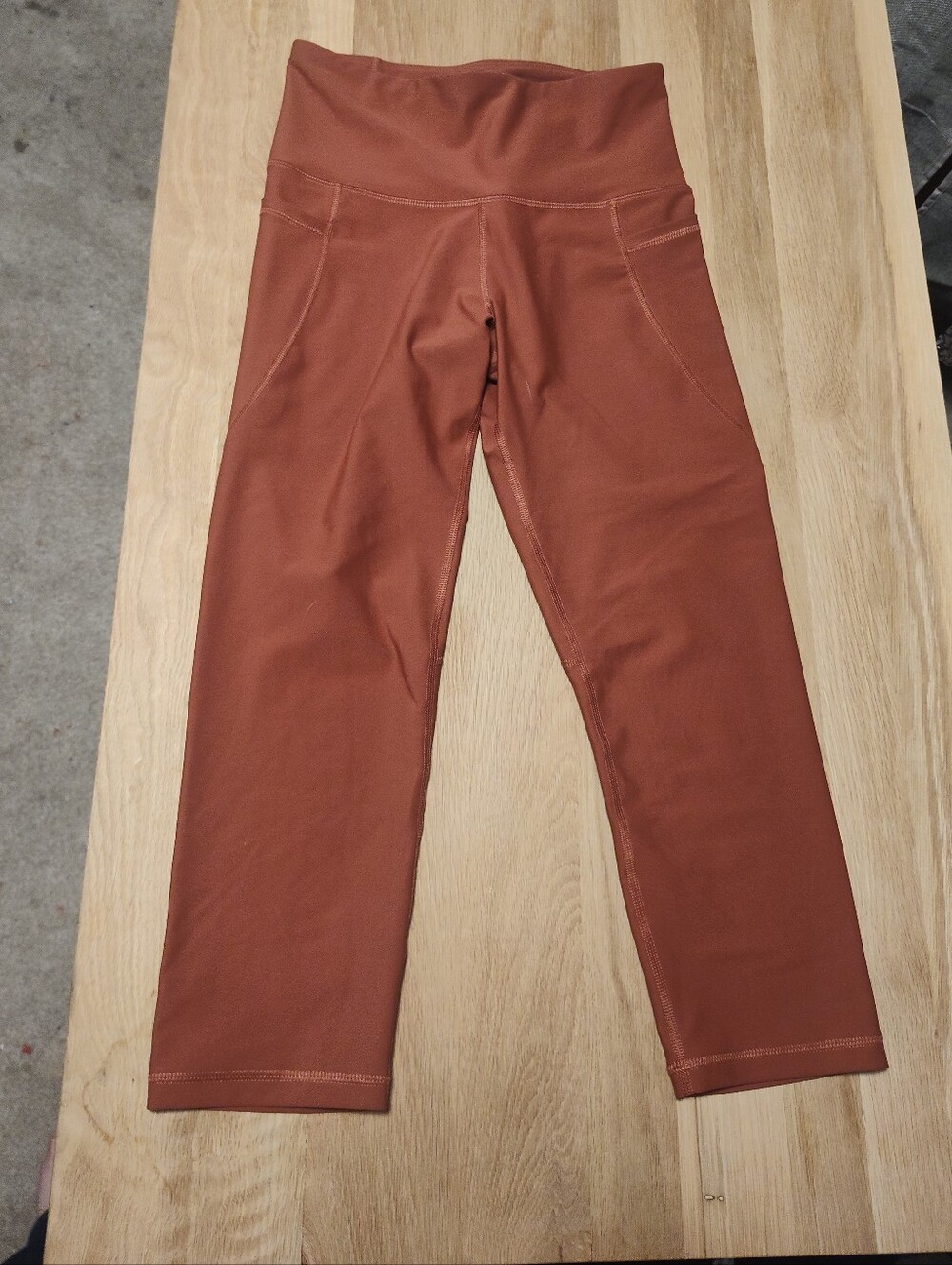Old Navy Cropped Leggings